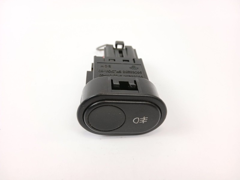 Recambio de boton antiniebla para daewoo aranos 2.0 referencia OEM IAM 96083254  