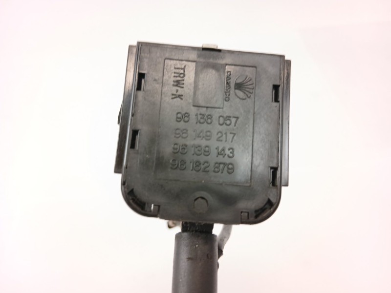 Recambio de mando intermitentes para daewoo aranos 2.0 referencia OEM IAM 96136057  