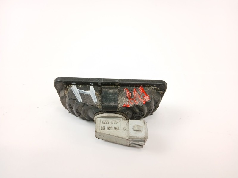 Recambio de piloto lateral izquierdo para volkswagen golf iii cabriolet (1e7) 2.0 referencia OEM IAM 1H0949117  