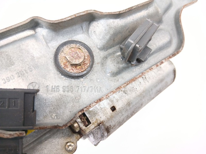 Recambio de motor limpia trasero para volkswagen golf iii cabriolet (1e7) 2.0 referencia OEM IAM 1H6955717  