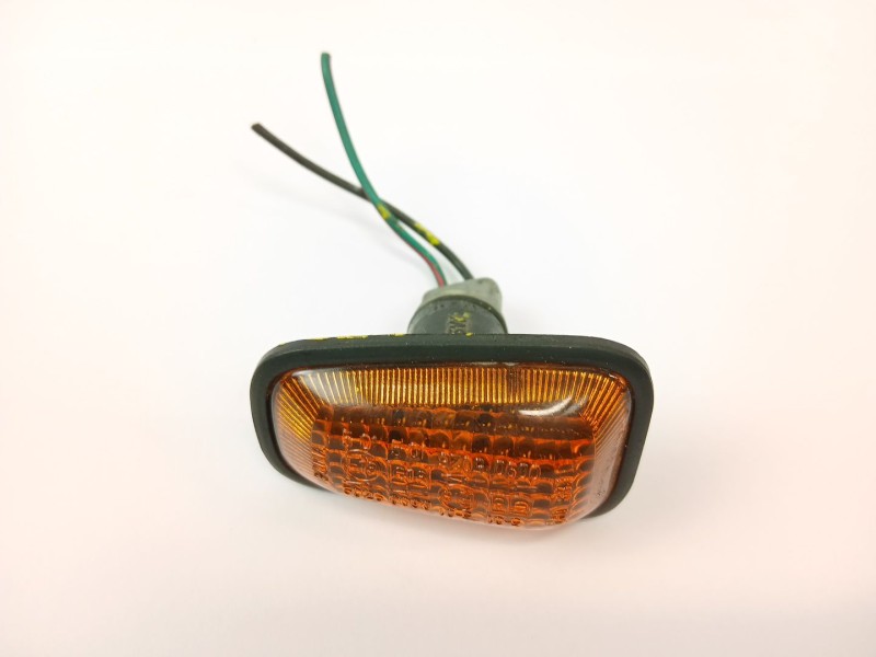 Recambio de piloto lateral izquierdo para daewoo aranos 2.0 referencia OEM IAM   