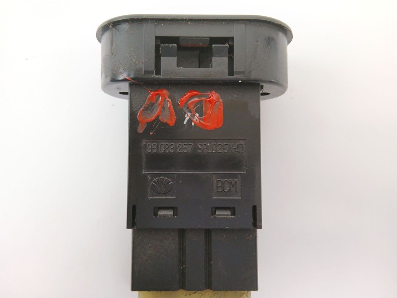 Recambio de warning para daewoo aranos 2.0 referencia OEM IAM 96083257  