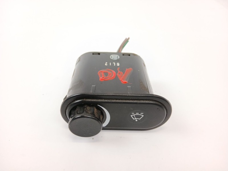 Recambio de interruptor para daewoo aranos 2.0 referencia OEM IAM   