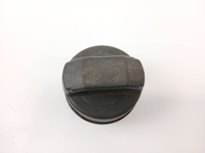 Recambio de tapon combustible para volkswagen golf iii cabriolet (1e7) 2.0 referencia OEM IAM 191201553  