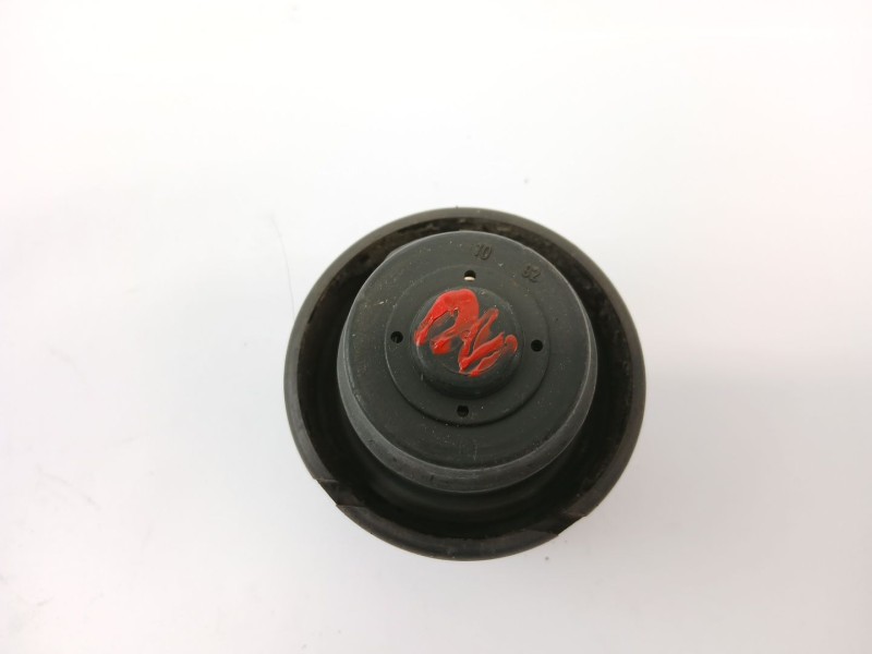 Recambio de tapon combustible para volkswagen golf iii cabriolet (1e7) 2.0 referencia OEM IAM 191201553  