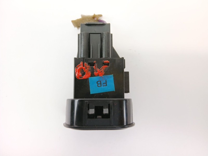 Recambio de boton antiniebla para daewoo aranos 2.0 referencia OEM IAM 96083255  