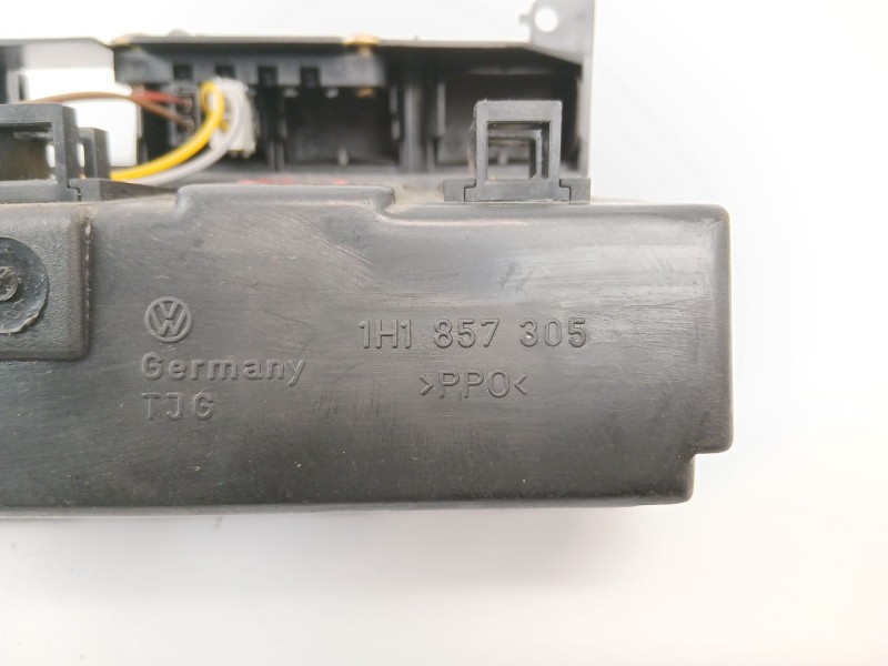Recambio de cenicero para volkswagen golf iii cabriolet (1e7) 2.0 referencia OEM IAM 1H1857305  