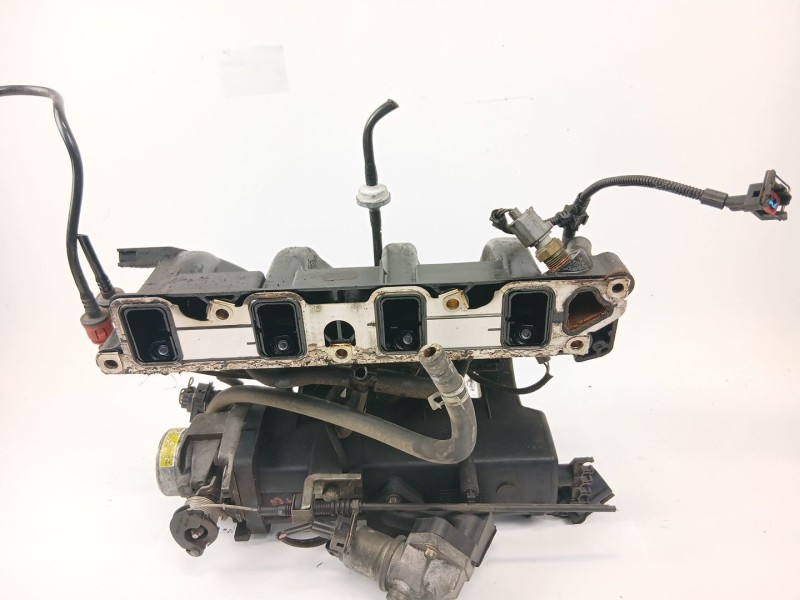Recambio de colector admision para ford ka (rb_) 1.3 i referencia OEM IAM 96BF9424  