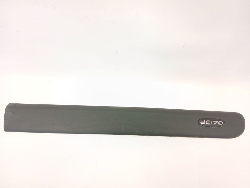 Recambio de moldura para renault kangoo express (fc0/1_) 1.5 dci (fc07, fc1r) referencia OEM IAM 8200038177  