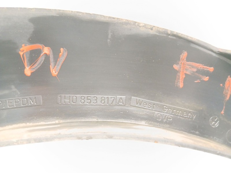 Recambio de aletin trasero izquierdo para volkswagen golf iii cabriolet (1e7) 2.0 referencia OEM IAM 1H0853817  