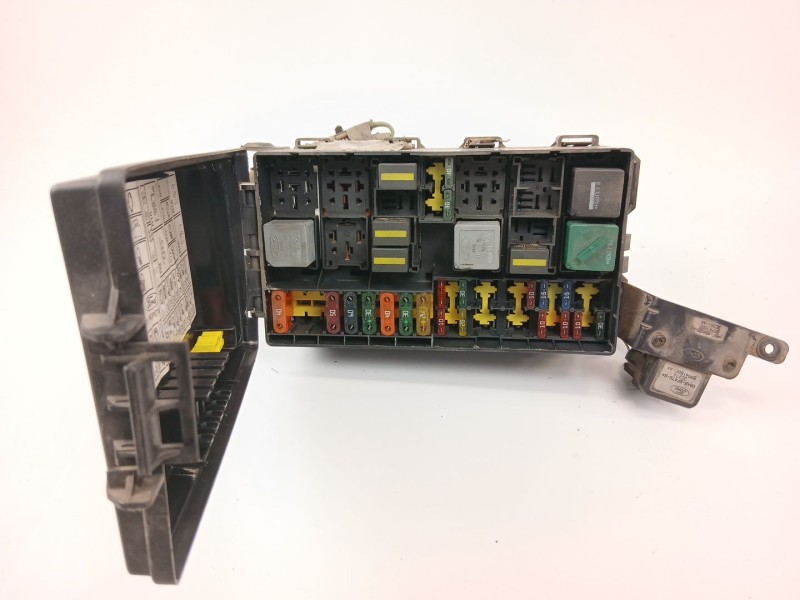 Recambio de caja reles / fusibles para ford focus i (daw, dbw) 1.8 tdci referencia OEM IAM 518276100  