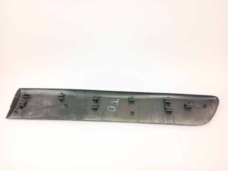 Recambio de moldura para renault kangoo express (fc0/1_) 1.5 dci (fc07, fc1r) referencia OEM IAM 8200038180  