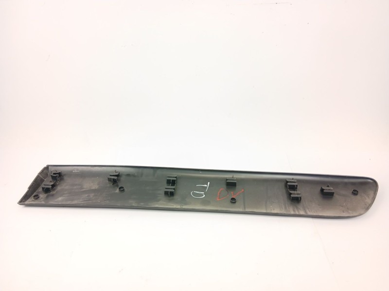 Recambio de moldura para renault kangoo express (fc0/1_) 1.5 dci (fc07, fc1r) referencia OEM IAM 8200038180  