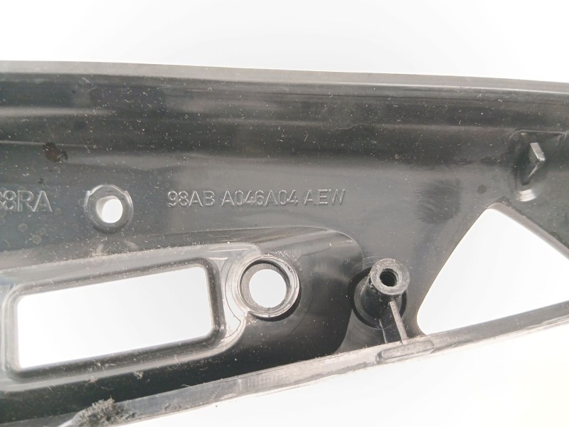 Recambio de consola central para ford focus i (daw, dbw) 1.8 tdci referencia OEM IAM 98ABA046A04  