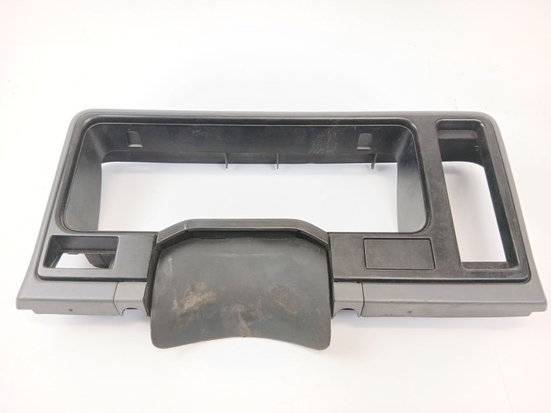 Recambio de moldura para ford sierra ii (gbg, gb4) 2.0 i referencia OEM IAM 90BB10A883AAW  