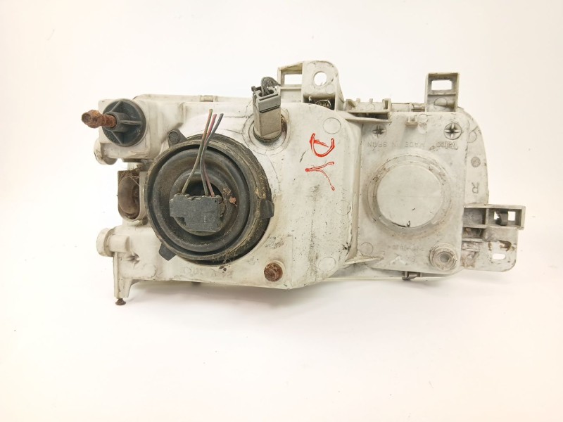 Recambio de faro derecho para nissan vanette cargo furgoneta (hc 23) 2.3 d referencia OEM IAM   
