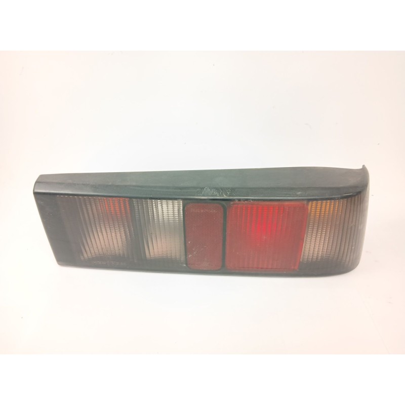 Recambio de piloto trasero derecho para ford sierra ii (gbg, gb4) 2.0 i referencia OEM IAM 90BG13A602  