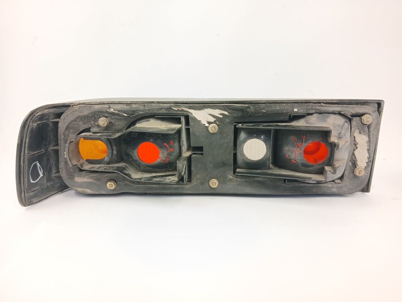 Recambio de piloto trasero derecho para ford sierra ii (gbg, gb4) 2.0 i referencia OEM IAM 90BG13A602  