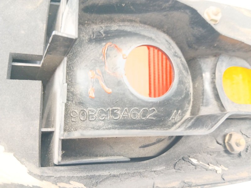 Recambio de piloto trasero derecho para ford sierra ii (gbg, gb4) 2.0 i referencia OEM IAM 90BG13A602  