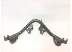Recambio de cuna trasera para ford sierra ii (gbg, gb4) 2.0 i referencia OEM IAM    2