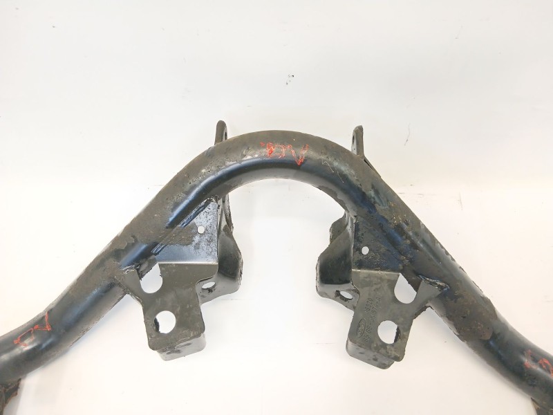 Recambio de cuna trasera para ford sierra ii (gbg, gb4) 2.0 i referencia OEM IAM   