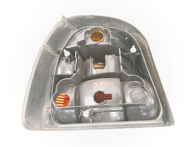Recambio de piloto trasero derecho para volkswagen golf iii cabriolet (1e7) 2.0 referencia OEM IAM 1H6945112  