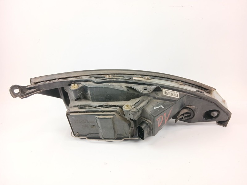 Recambio de faro izquierdo para ford focus i (daw, dbw) 1.8 tdci referencia OEM IAM 2M5113W030  