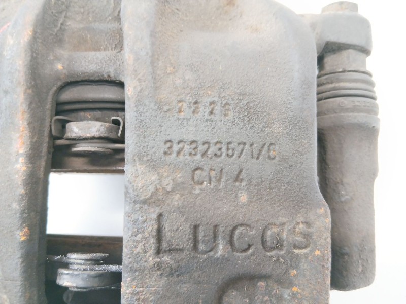 Recambio de pinza freno delantera derecha para volkswagen golf iii cabriolet (1e7) 2.0 referencia OEM IAM 32323571  