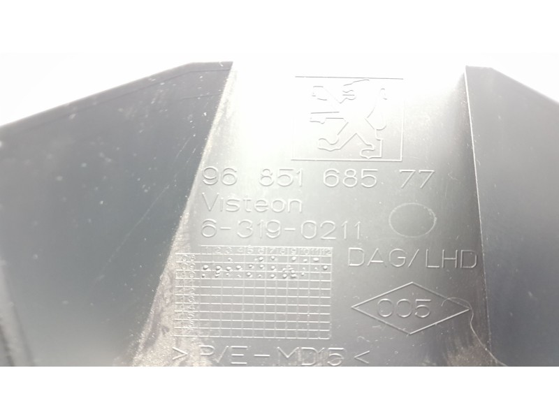 Recambio de guantera para peugeot 3008 1.6 hdi fap referencia OEM IAM 9685168577  
