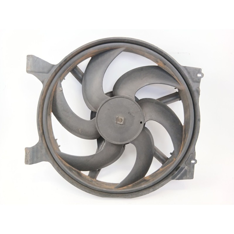 Recambio de electroventilador para renault clio i (b/c57_, 5/357_) 1.9 d referencia OEM IAM 7700804295  