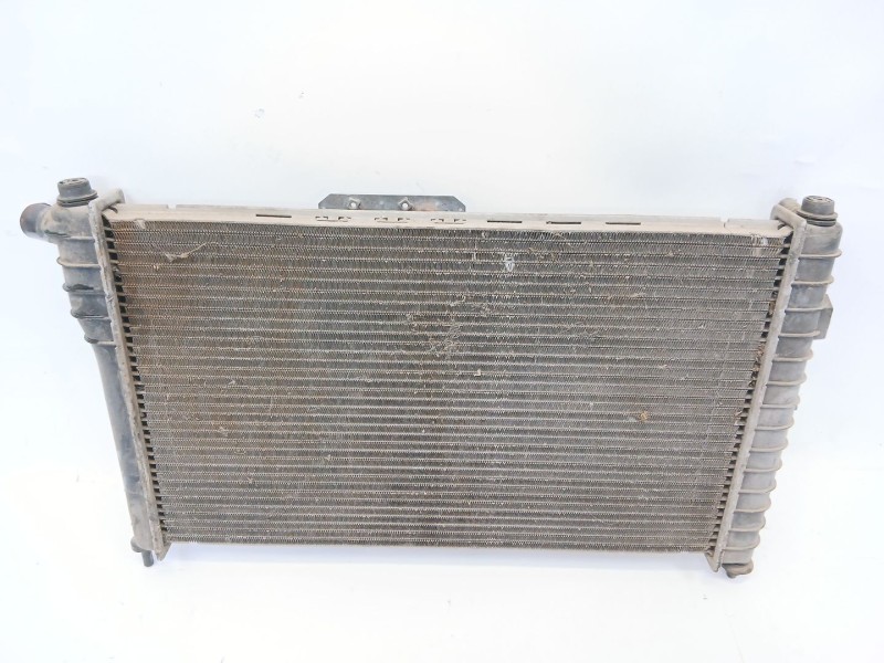Recambio de radiador agua para daewoo aranos 2.0 referencia OEM IAM 96109532  