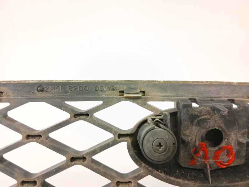 Recambio de rejilla delantera para ford focus i (daw, dbw) 1.8 tdci referencia OEM IAM 2M518200  