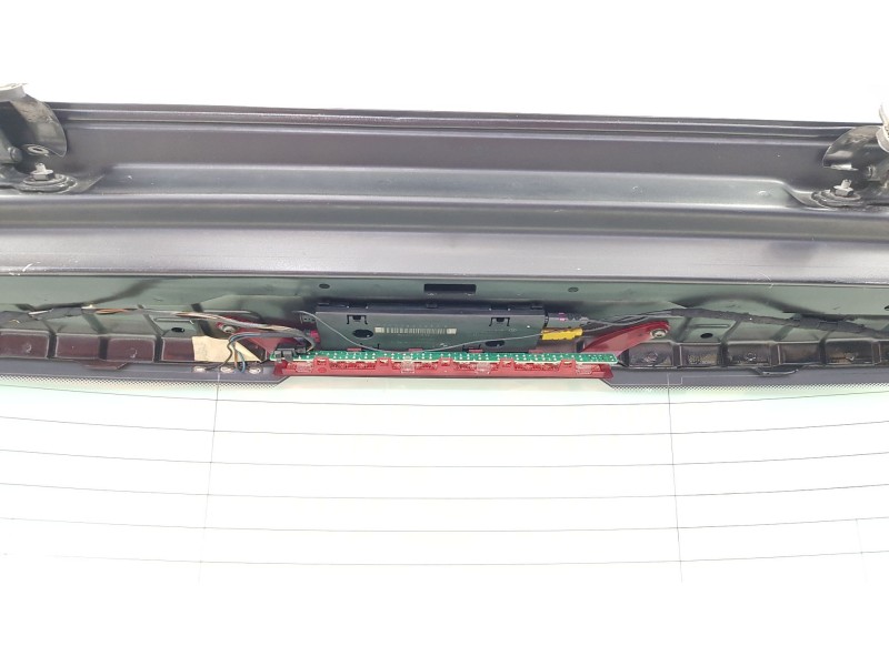 Recambio de porton trasero para bmw serie 1 berlina (e81/e87) 120d referencia OEM IAM 41627133898 6520695890002 