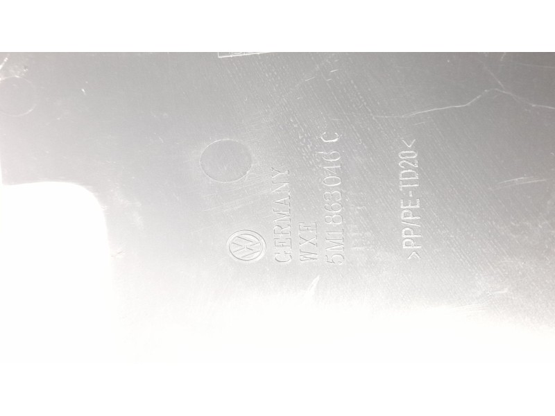 Recambio de moldura para volkswagen golf plus (521) advance referencia OEM IAM 5M1863046C  