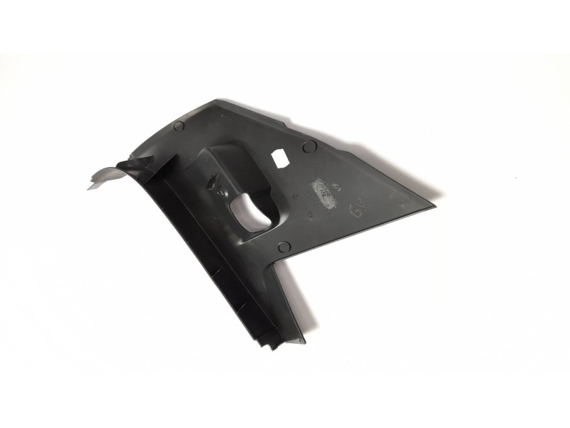 Recambio de moldura para volkswagen golf plus (521) advance referencia OEM IAM 5M1863483A  