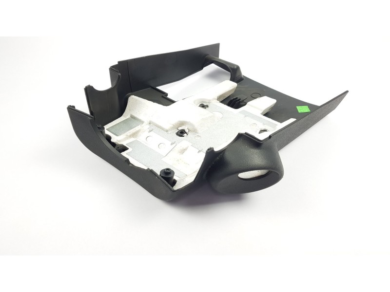 Recambio de molduras delanteras para peugeot 3008 1.6 hdi fap referencia OEM IAM 9685849177  