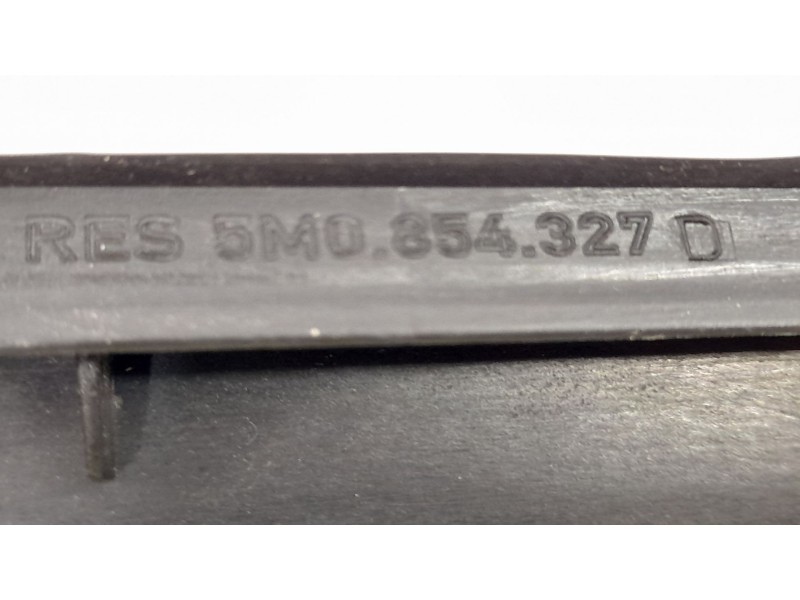 Recambio de moldura para volkswagen golf plus (521) advance referencia OEM IAM 5M0854327D  