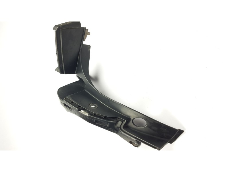 Recambio de moldura para peugeot 3008 1.6 hdi fap referencia OEM IAM 9685552477  