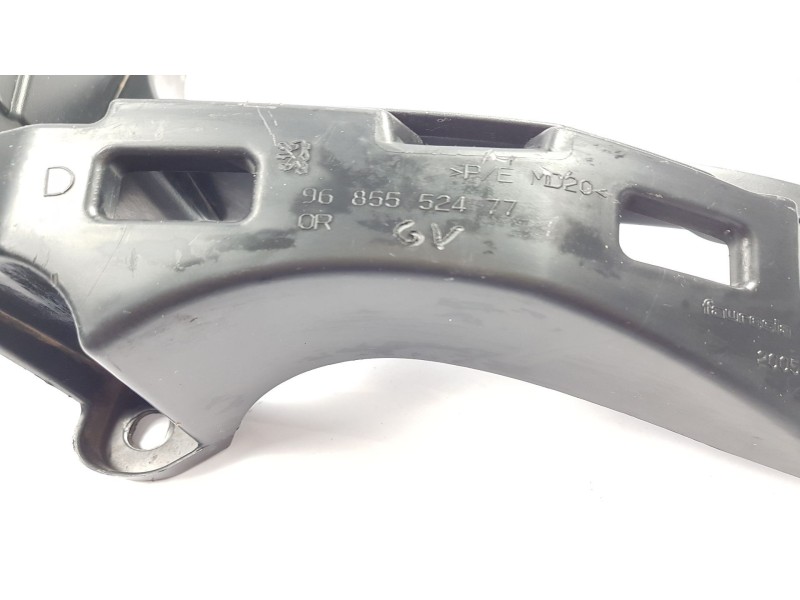 Recambio de moldura para peugeot 3008 1.6 hdi fap referencia OEM IAM 9685552477  