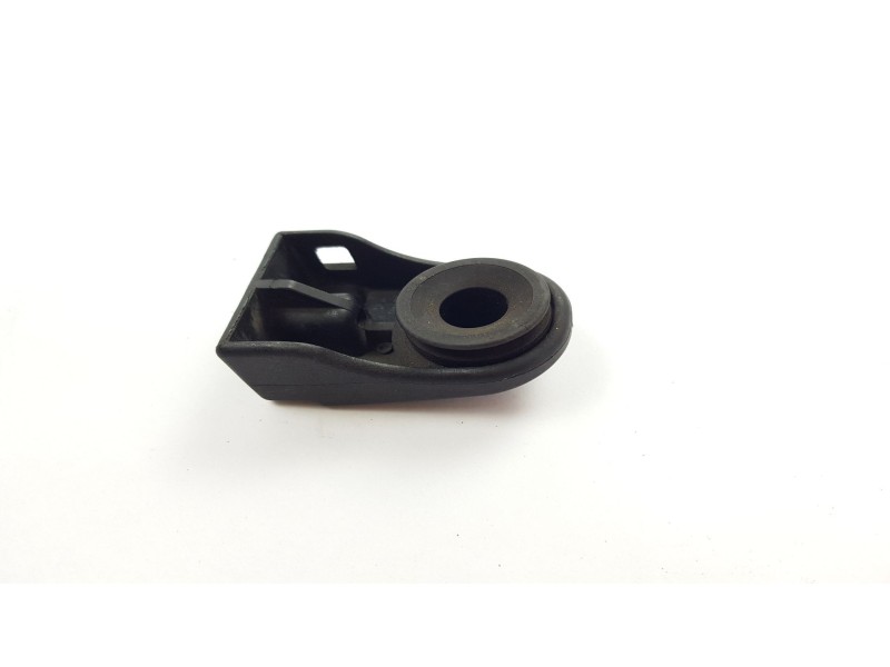 Recambio de moldura para peugeot 3008 1.6 hdi fap referencia OEM IAM 9628677880  