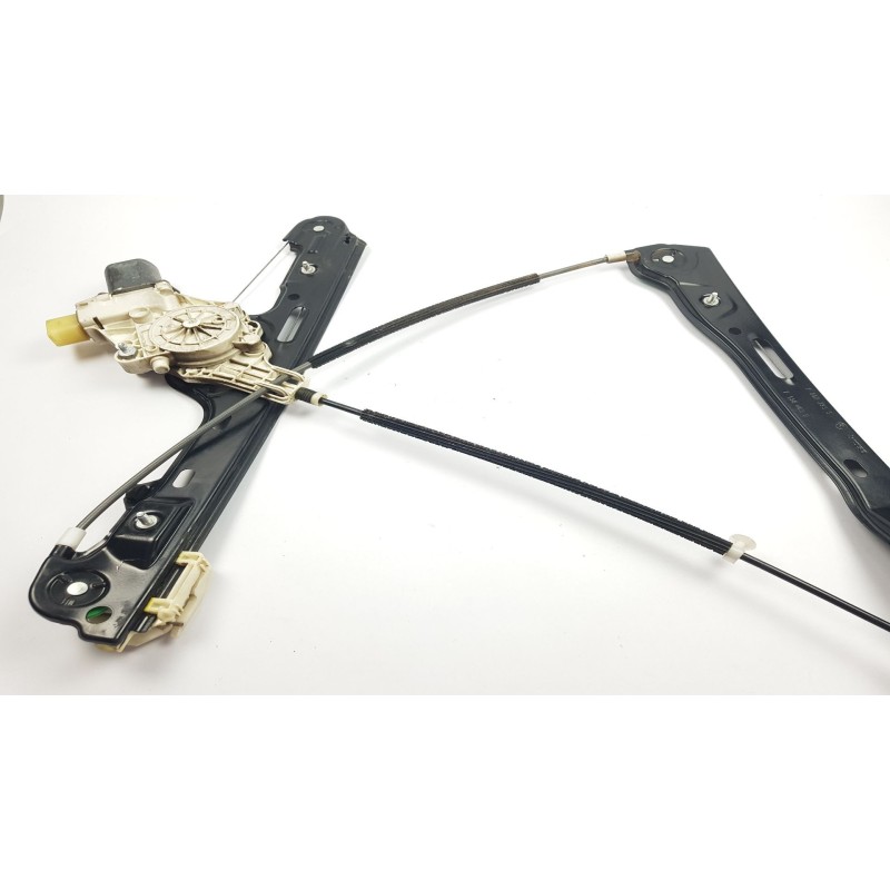 Recambio de elevalunas delantero izquierdo para bmw serie 1 berlina (e81/e87) 120d referencia OEM IAM 67626927027 51337138465 70