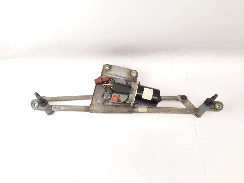MOTOR LIMPIA DELANTERO 
