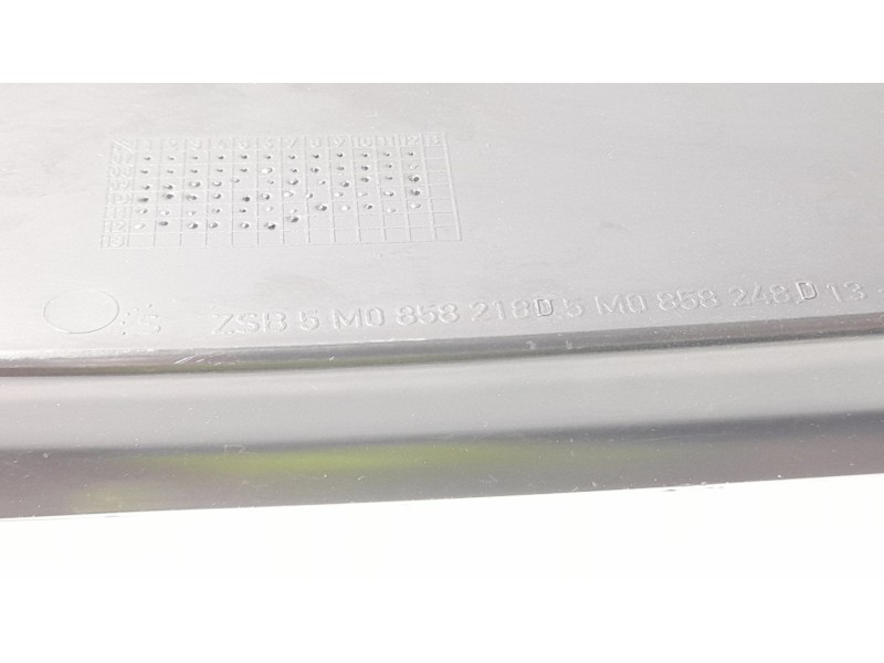 Recambio de moldura para volkswagen golf plus (521) advance referencia OEM IAM ZSBM0858218D  