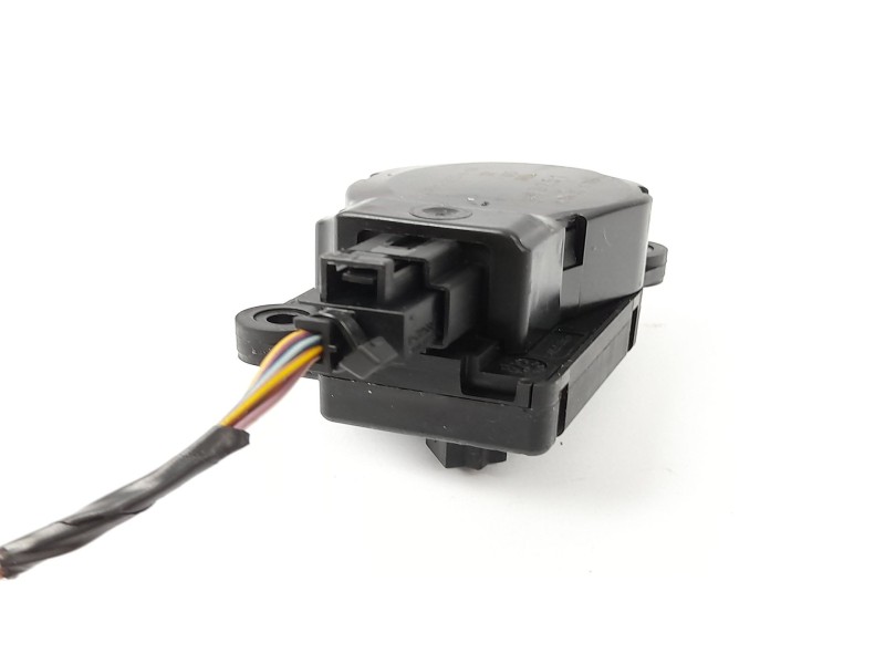 Recambio de motor apertura trampillas climatizador para ford focus lim. (cb8) trend referencia OEM IAM 3M5H19E616AB  