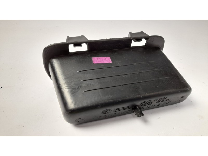 Recambio de moldura para nissan kubistar (x76) 1.5 dci referencia OEM IAM 8200181020  