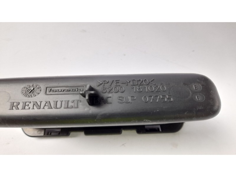 Recambio de moldura para nissan kubistar (x76) 1.5 dci referencia OEM IAM 8200181020  