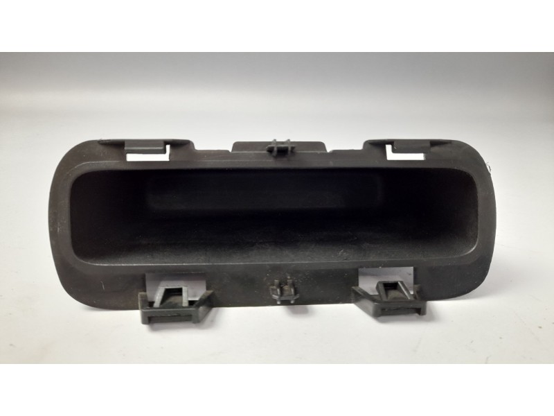 Recambio de moldura para nissan kubistar (x76) 1.5 dci referencia OEM IAM 8200181020  