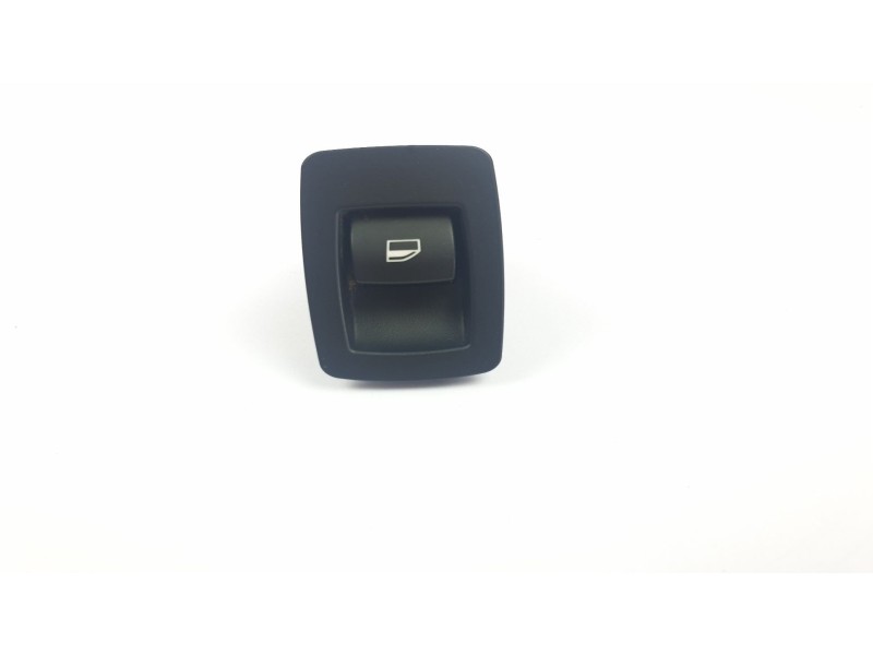 Recambio de mando elevalunas trasero izquierdo para bmw serie 1 berlina (e81/e87) 120d referencia OEM IAM 6945874  