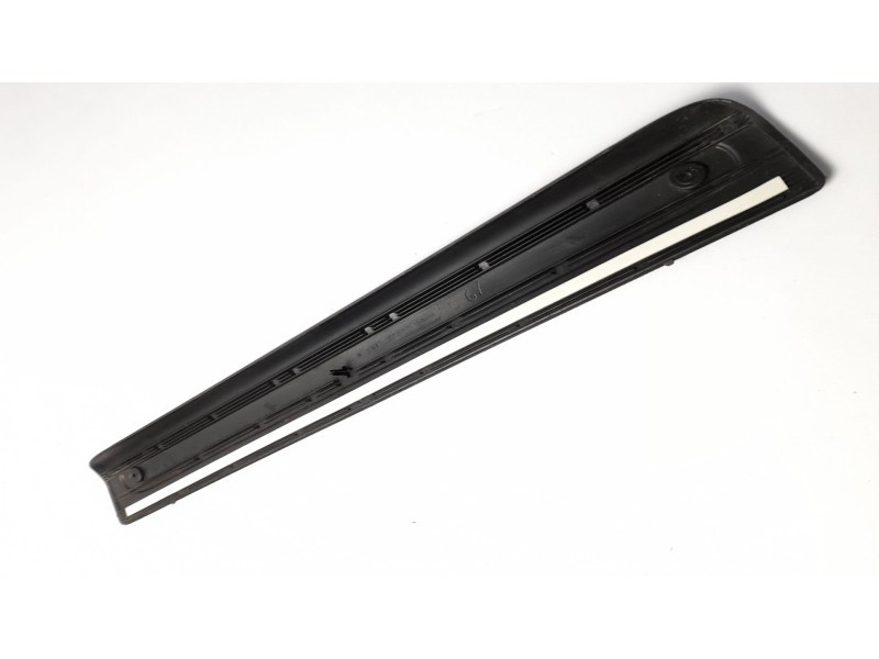 Recambio de moldura para nissan kubistar (x76) 1.5 dci referencia OEM IAM 8200299763 7700304861 