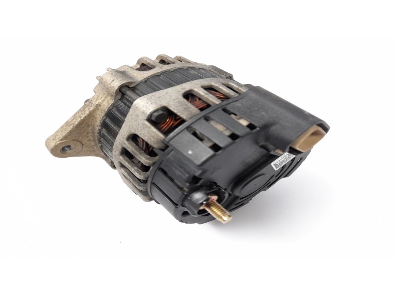Recambio de alternador para kia picanto 1.0 referencia OEM IAM 3730002551  